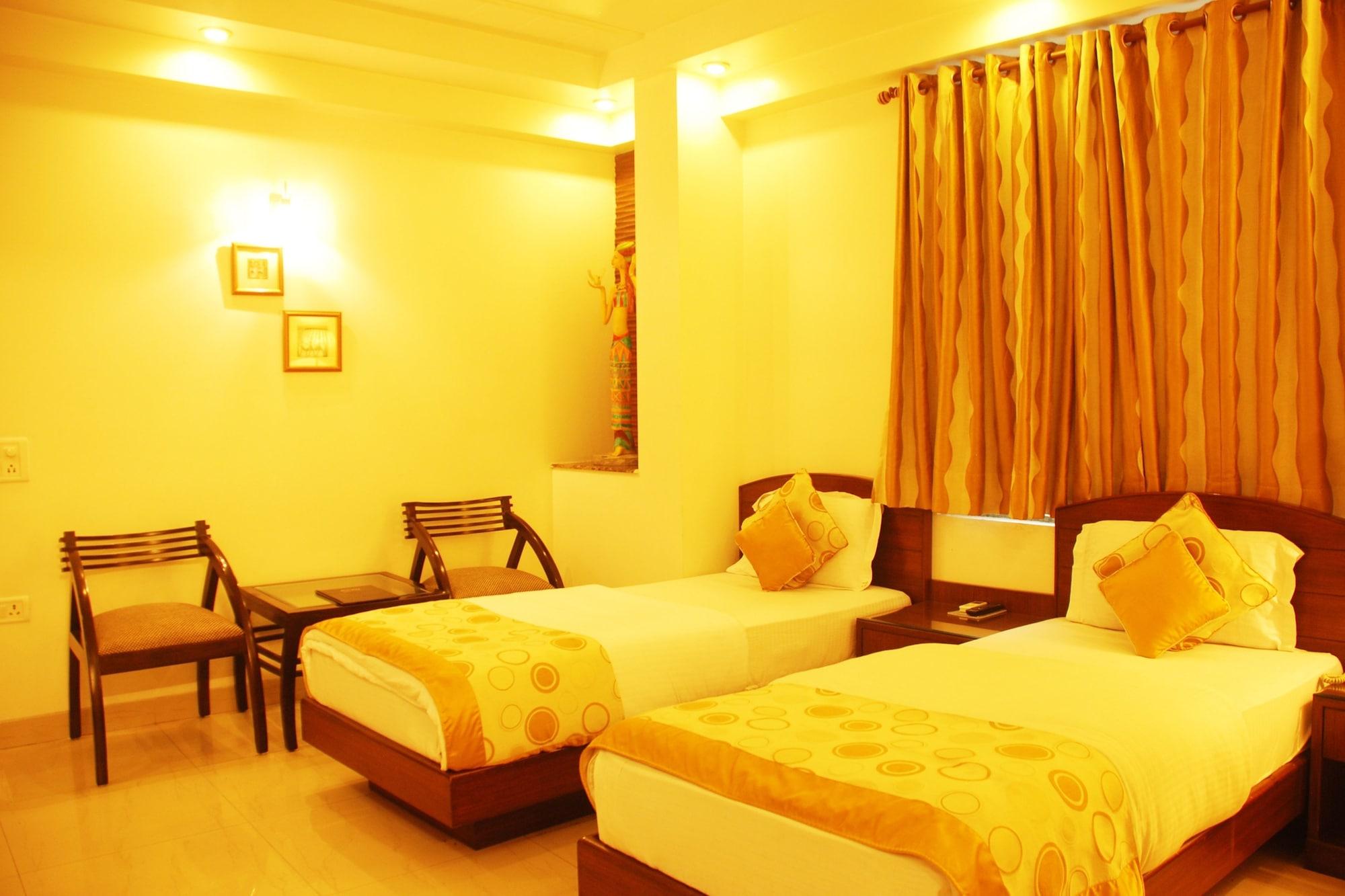 Hotel Shipra International New Delhi Exterior photo