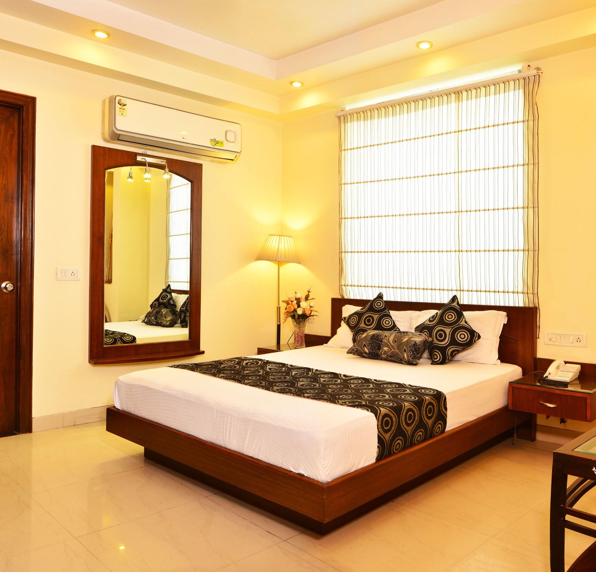 Hotel Shipra International New Delhi Exterior photo